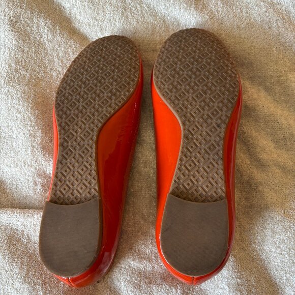 Tory Burch "Reva" patent leather ballet flat, Equestrian Orange, size 8.5 - Picture 7 of 9